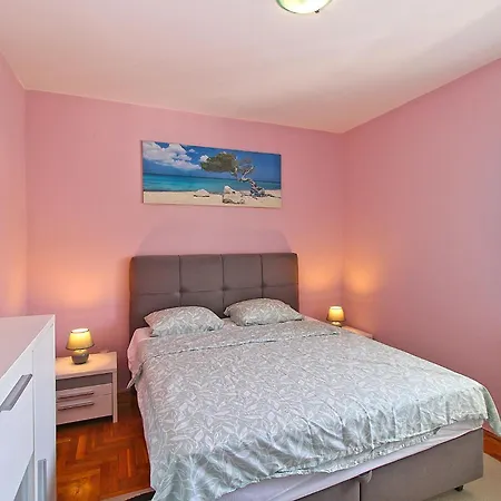 דירה Jadranka 2400