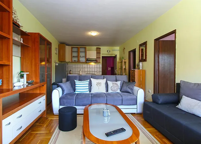 Jadranka 2400 Apartman *