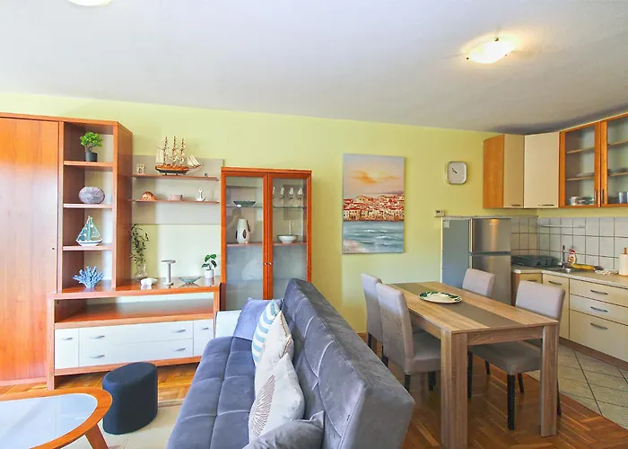 Jadranka 2400 Apartman Pula